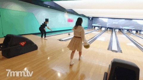 FC2-PPV-1526308 Cô gái JK siêu đẹp - Sau tự kiềm chế, tư vấn thai tăng! Nhặt túi quay sex thô creampie