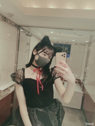 FC2-PPV-1733809 [Số lượng giới hạn! Giá sốc!] Nữ sinh mẫu Minami-chan lần 2: Cosplay sex nóng bỏng!