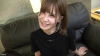 FC2-PPV-2179701 Búp bê nửa kiểu 157cm 43kg da trắng mảnh mai. “Em có thể làm gì thầy không làm với cô giáo?” FC2-PPV-2179701 Doll half-type 157 cm 43 kg fair-skinned slender. "Can I do something I can't do with my teacher?"