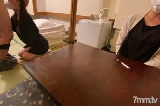 FC2-PPV-2181759 [Giới hạn thời gian] Bà mẹ hiến con gái trả nợ FC2-PPV-2181759 [For a limited time] Some mothers have offered their daughters to repay their debts