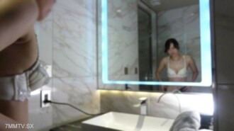 FC2-PPV-4788732 Một bậc thầy trong thế giới tình yêu và điện ảnh, ấn tượng cá nhân về trang phục, quá trình tập luyện bóng đá năm người, làn da trắng trẻo, thân hình đẹp như một kẻ thách đấu cấp cao, tinh dịch tích tụ và những thứ khác lộ ra trong