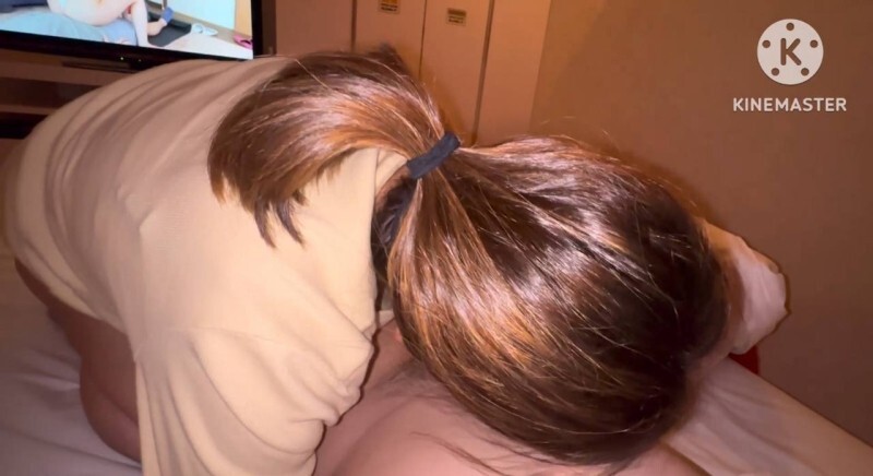 FC2-PPV-4812268 Cô thu ngân siêu thị, bà nội trợ bình thường, bị trêu chọc vì tư thế chân vòng cung chưa từng lộ với chồng, khách hàng không biết bà ấy là vợ nội trợ giản dị đang làm thu ngân.