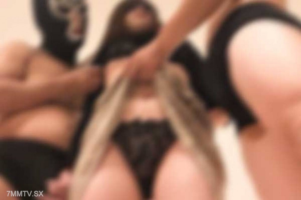 FC2-PPV-4813045 [3P] Vợ đẹp mang thai creampie cho vay thân thể yếu thế