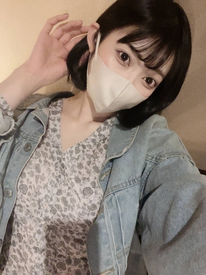 FC2-PPV-4813093 [Phiên bản giới hạn] [Mặt lộ] Không gì vượt qua. Lần đầu cuối lộ mặt cô ấy! Người đẹp tuyệt đỉnh!