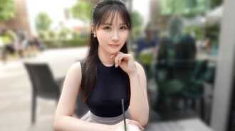 SIRO-5574 "Khuôn mặt đẹp! Thân hình đẹp! Hãy vào đi, cô gái xinh đẹp! Một cô gái Nhật Bản có làn da trắng sáng chìm đắm trong biển khoái cảm! Toàn bộ cơ thể cô ấy trở thành một vùng gợi cảm, và cô ấy đạt đến cao trào hết lần này đến lần khác với những cú đẩy mãnh liệt! Cô ấy trả đũa trong tư thế cowgirl